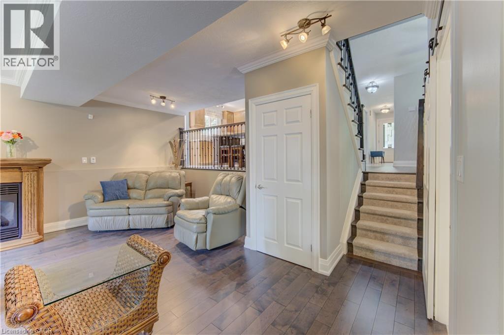 378 Meadowvale Place, Waterloo, ON