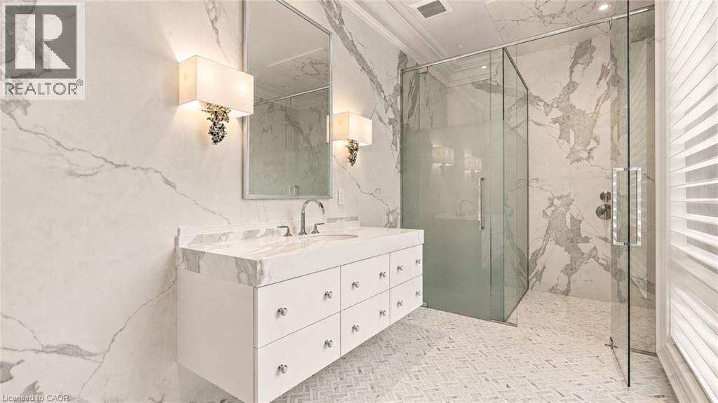 Guest Ensuite - 3320 Guelph Line, Burlington, ON