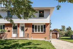 93 KEMP CRESCENT Stratford, ON N5A 5C2