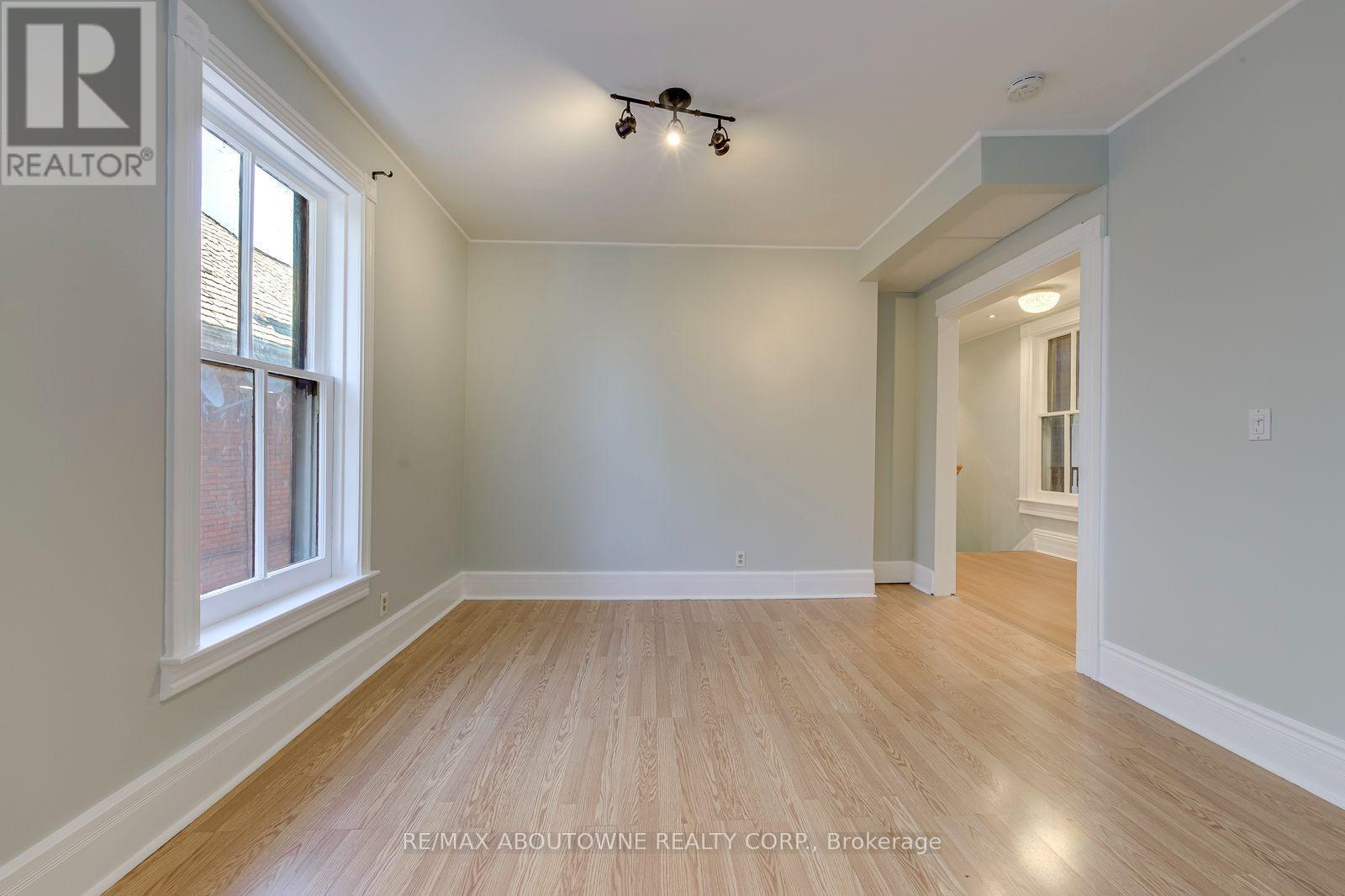 Unit 2 - Great Room - 100 Grant Avenue, Hamilton, ON
