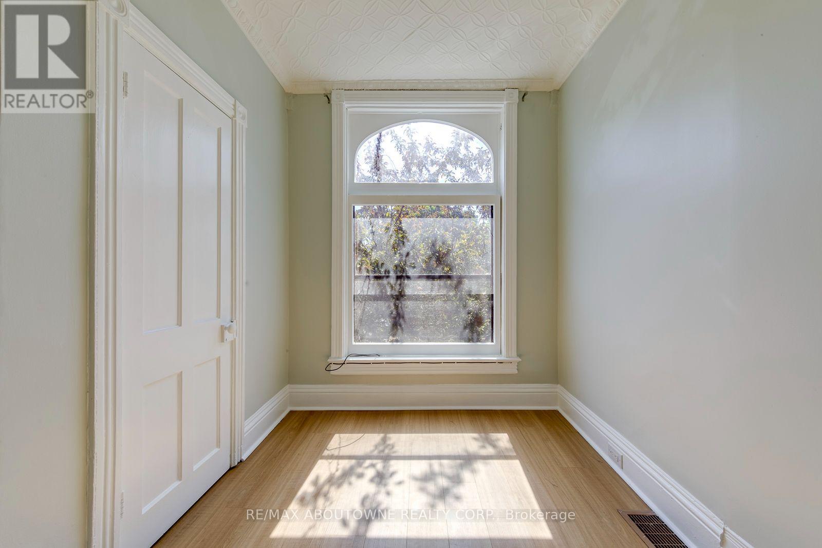 Unit 2 - Bedroom 1 - 100 Grant Avenue, Hamilton, ON