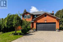 2138 LORRAINE DRIVE Peterborough (Northcrest Ward 5), ON K9L 1X4