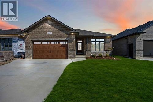 231 NICHOLAS STREET  Sarnia, ON N7W 0B6