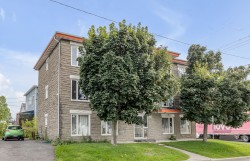 4 Rue Langevin Québec (Beauport), QC G1E 2L4