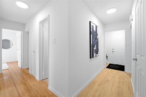 147 Southmoor Road, Winnipeg, MB 