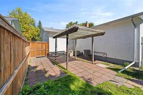 147 Southmoor Road, Winnipeg, MB 