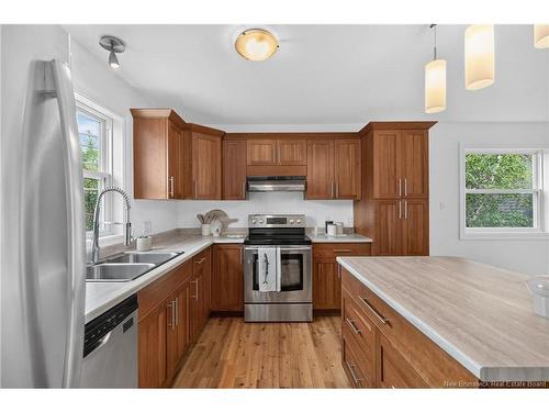 1528 Lincoln Rd, Fredericton, NB 