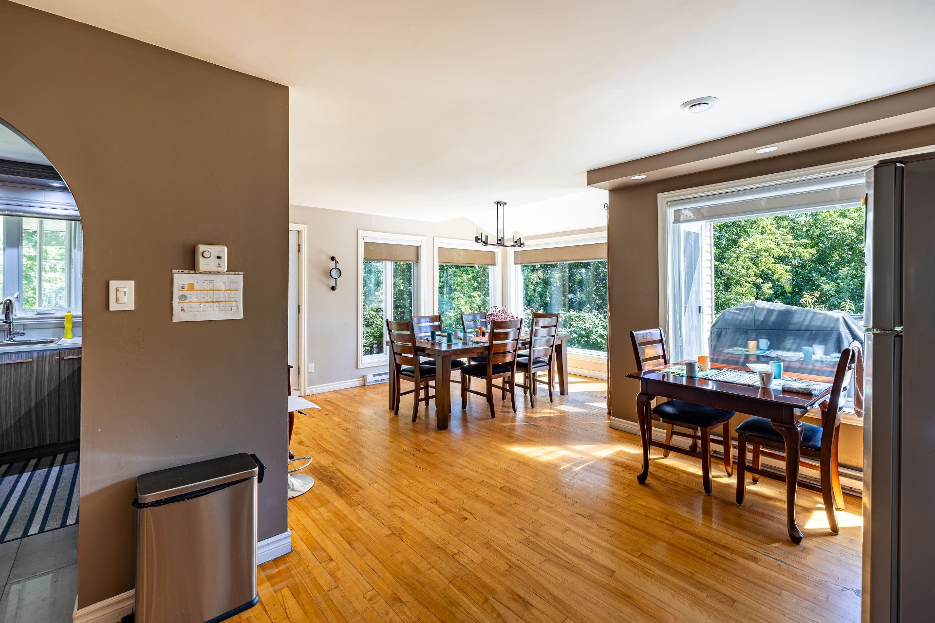 Dining Room - 1100 Av. Royale, Québec (Beauport), QC