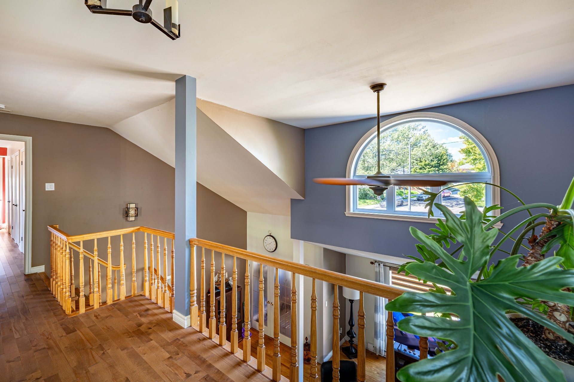 Mezzanine - 1100 Av. Royale, Québec (Beauport), QC