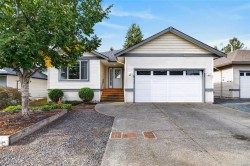 2729 Kendal Ave Cumberland, BC V0R 1S0
