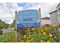 16-185 Reynolds ST  Fredericton, NB E3A 0K7