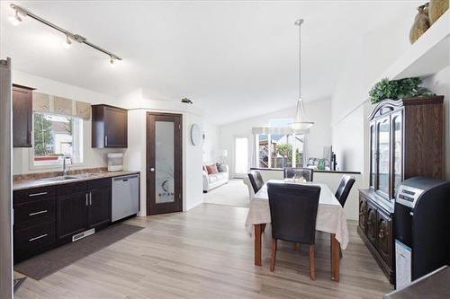3 Desrosiers Dr, Winnipeg, MB 