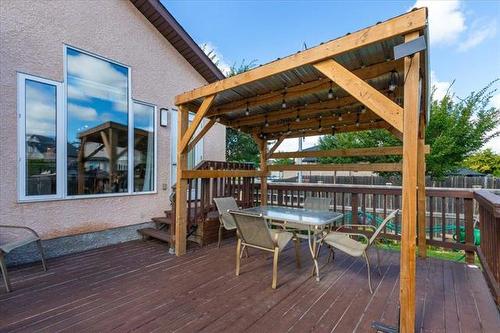 3 Desrosiers Dr, Winnipeg, MB 