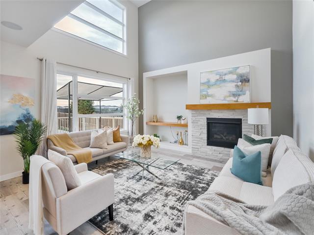 323 Stan Bailie Dr, Winnipeg, MB