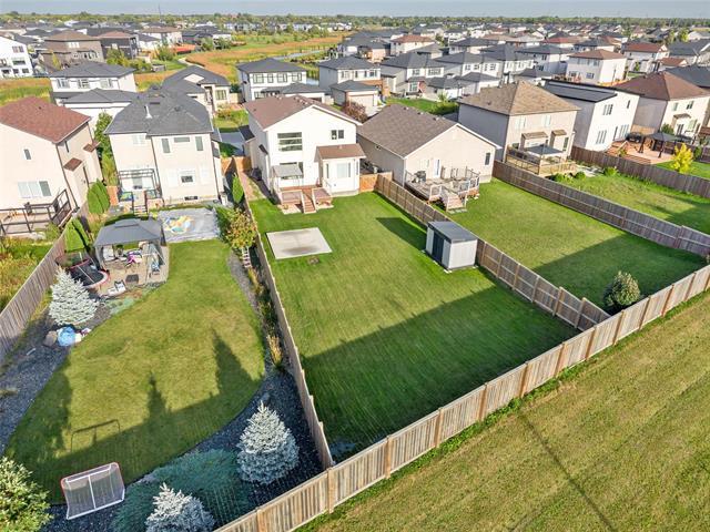 323 Stan Bailie Dr, Winnipeg, MB