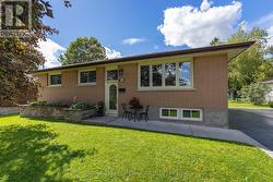 1449 AVONDALE CRESCENT Kingston (City Northwest), ON K7P 2V3