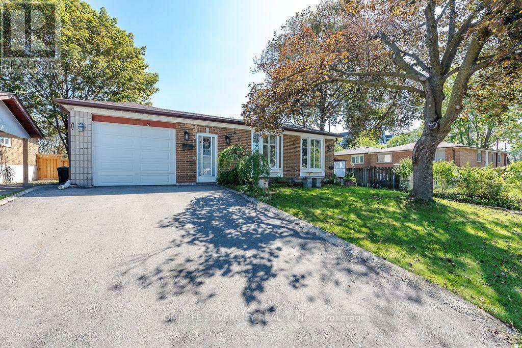 3602 Dunrankin Drive, Mississauga, ON