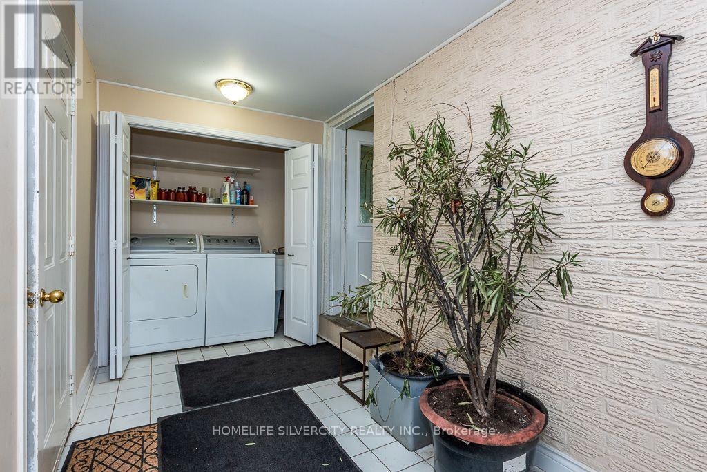 3602 Dunrankin Drive, Mississauga, ON