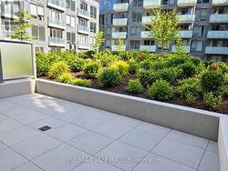 334 - 7 GOLDEN LION HEIGHTS Toronto (Newtonbrook East), ON M2M 0C1