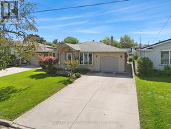5 BENDINGROAD CRESCENT St. Catharines (Lakeport), ON L2N 5R4