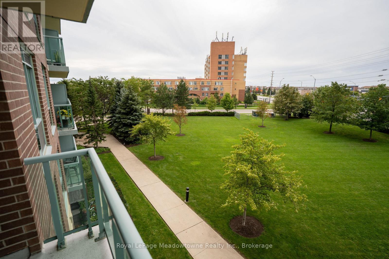 301 - 4879 Kimbermount Avenue, Mississauga (Central Erin Mills), ON