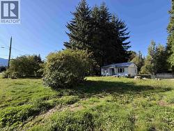 5112 MEDEEK AVENUE Terrace, BC V8G 1E1