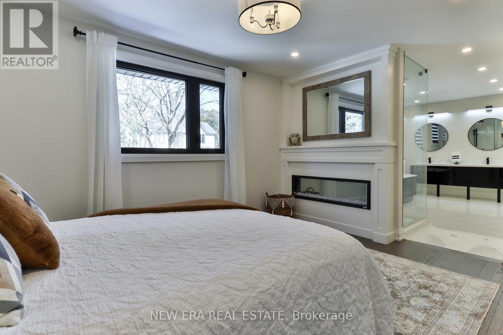 1481 Chasehurst Drive, Mississauga, ON
