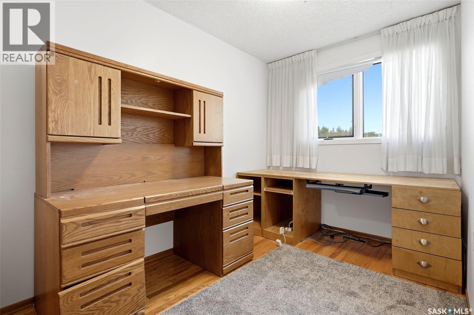 2807 Howell Drive E, Regina, SK