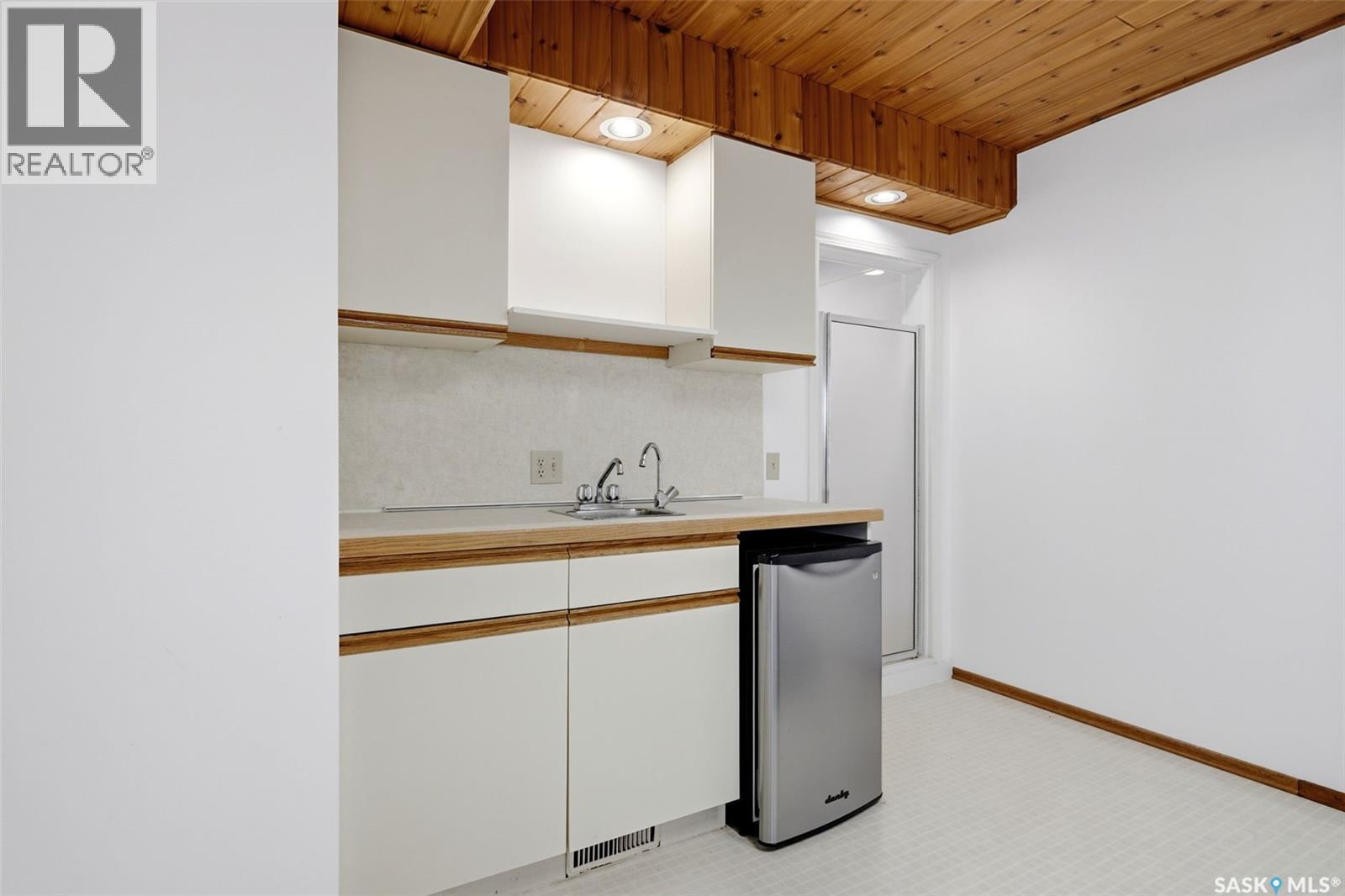 2807 Howell Drive E, Regina, SK