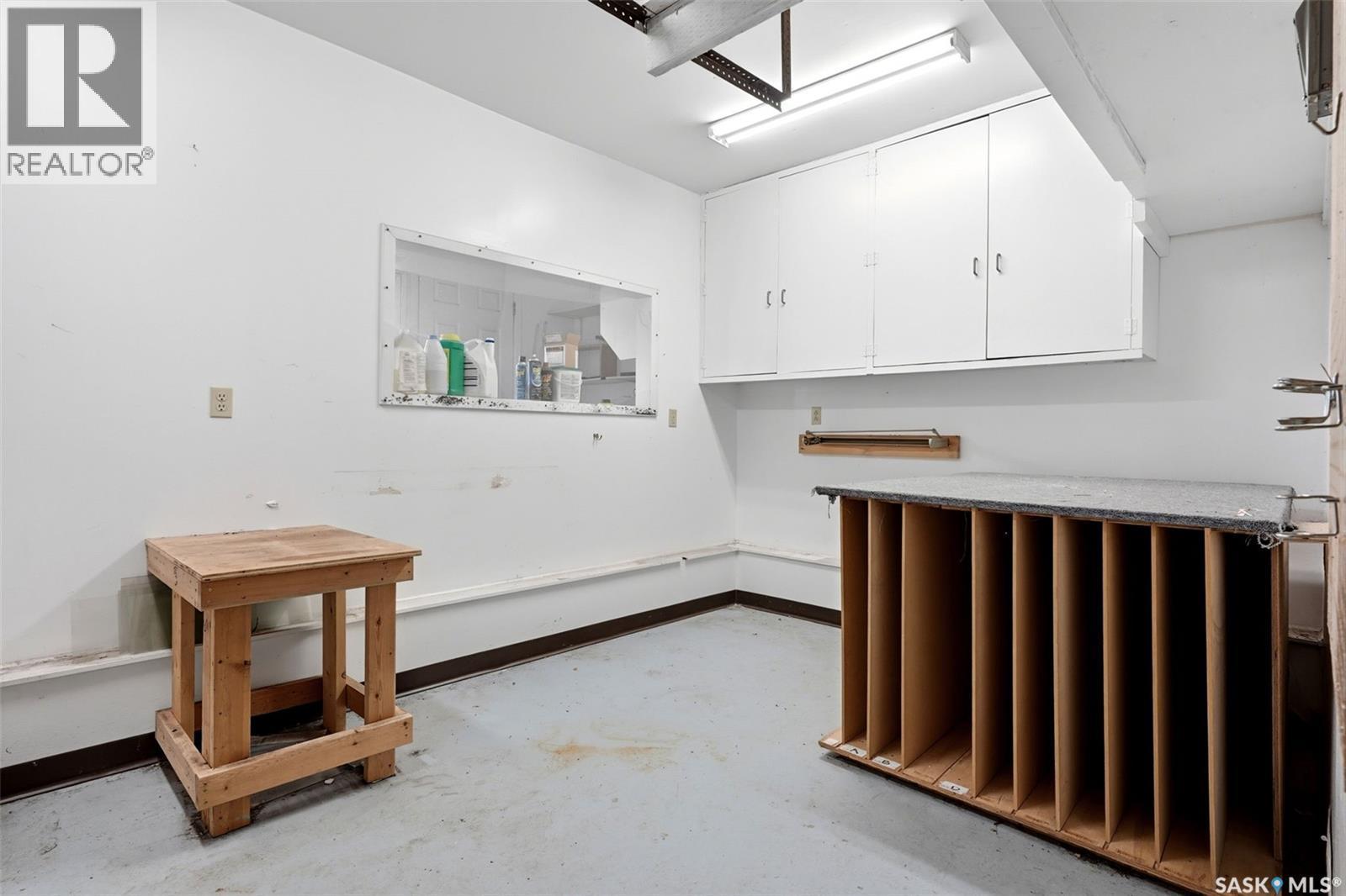 2807 Howell Drive E, Regina, SK