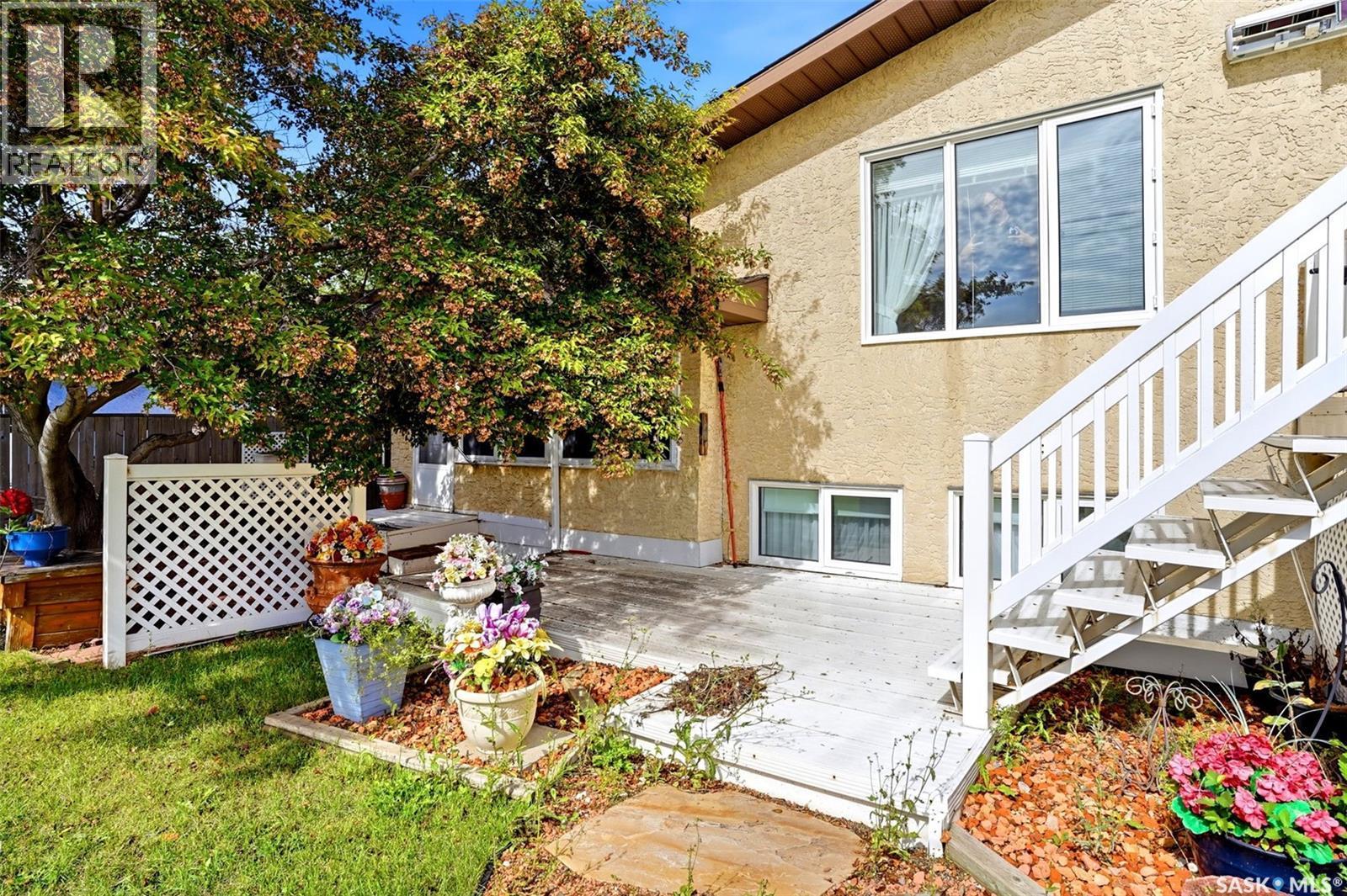 2807 Howell Drive E, Regina, SK