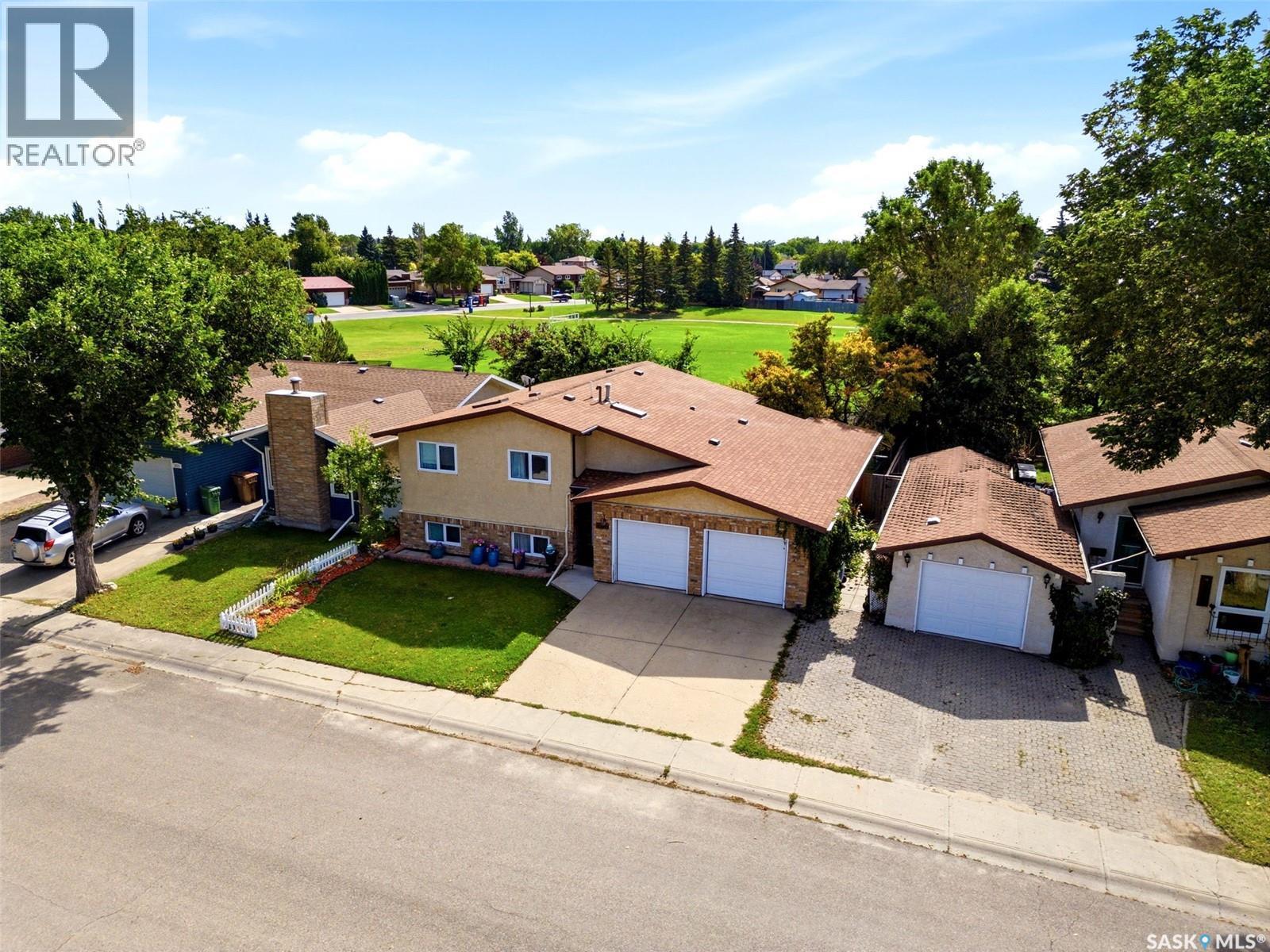 2807 Howell Drive E, Regina, SK