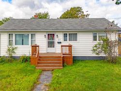 217 Cusack Drive Sydney, NS B1P 3W8