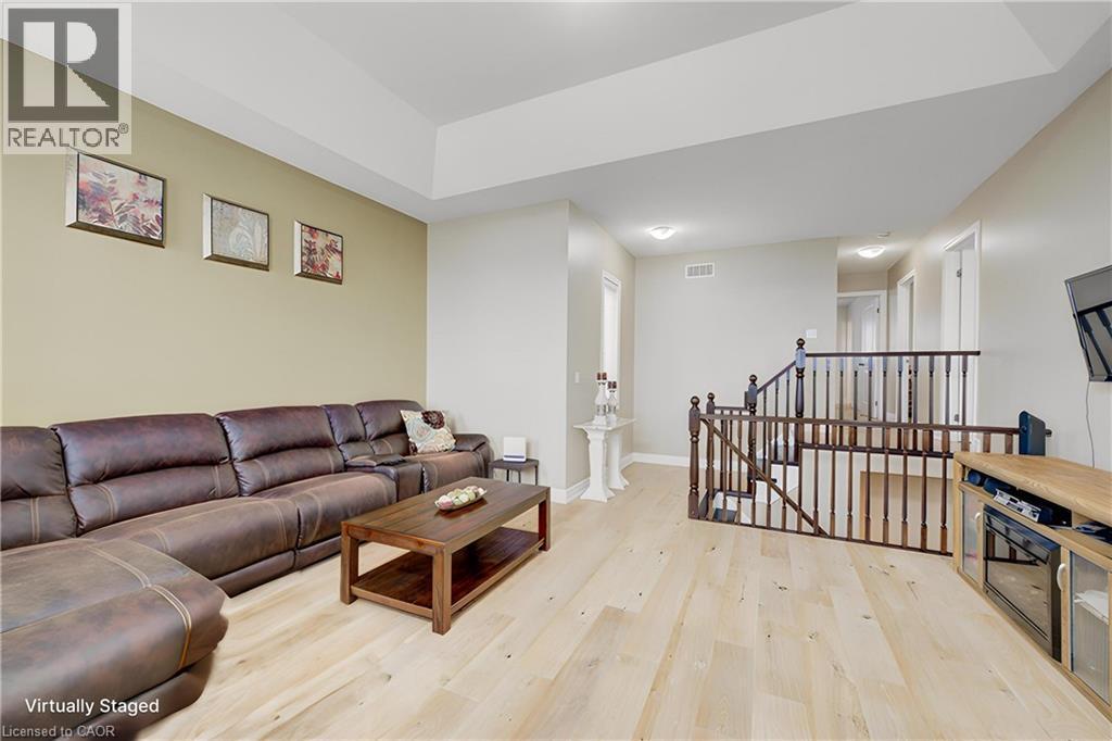 300 Watervale Crescent, Kitchener, ON
