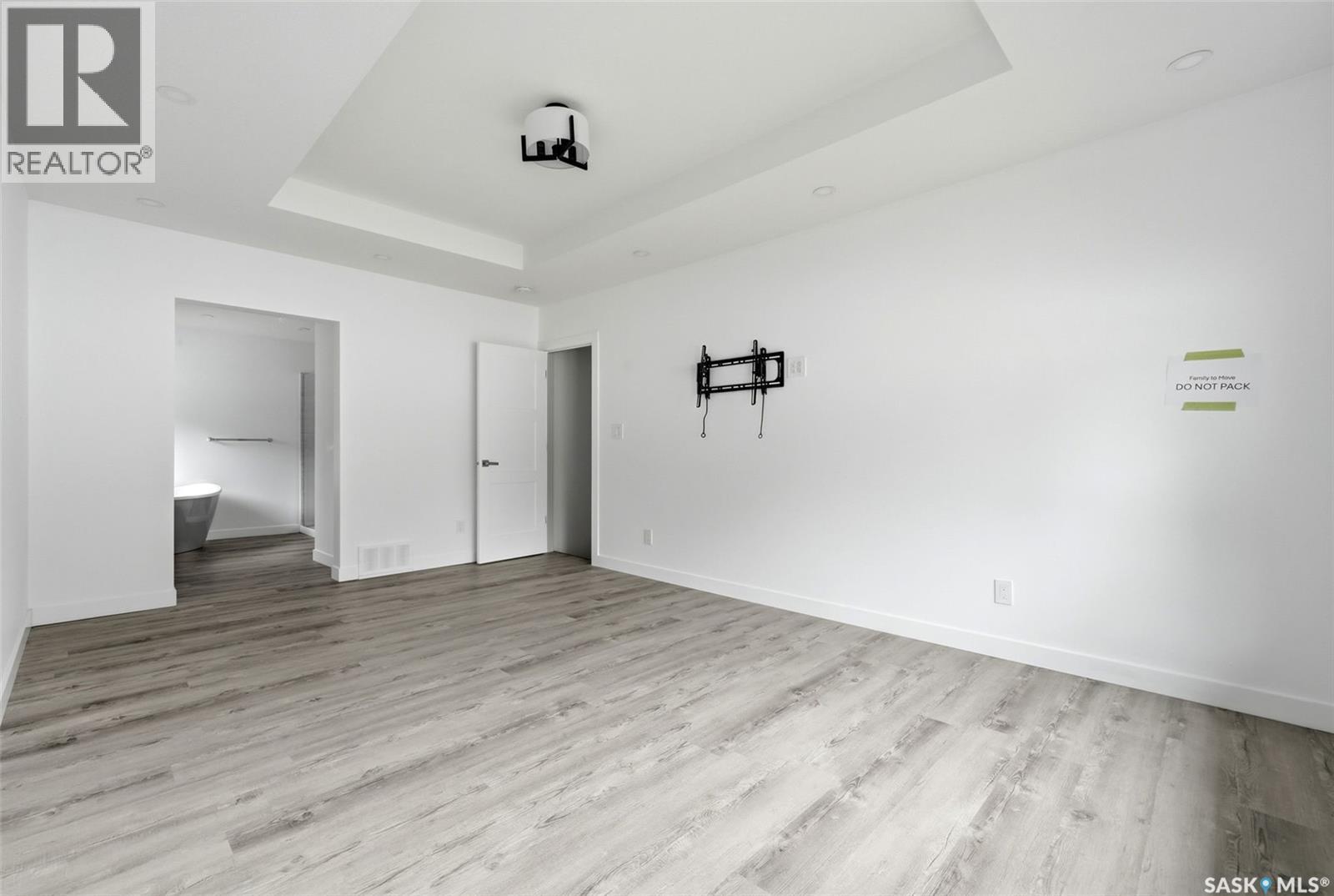 3105 Assiniboine Avenue, Regina, SK