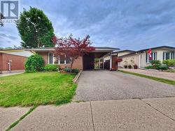 380 GRANGEWOOD DRIVE Waterloo, ON N2K 2E6