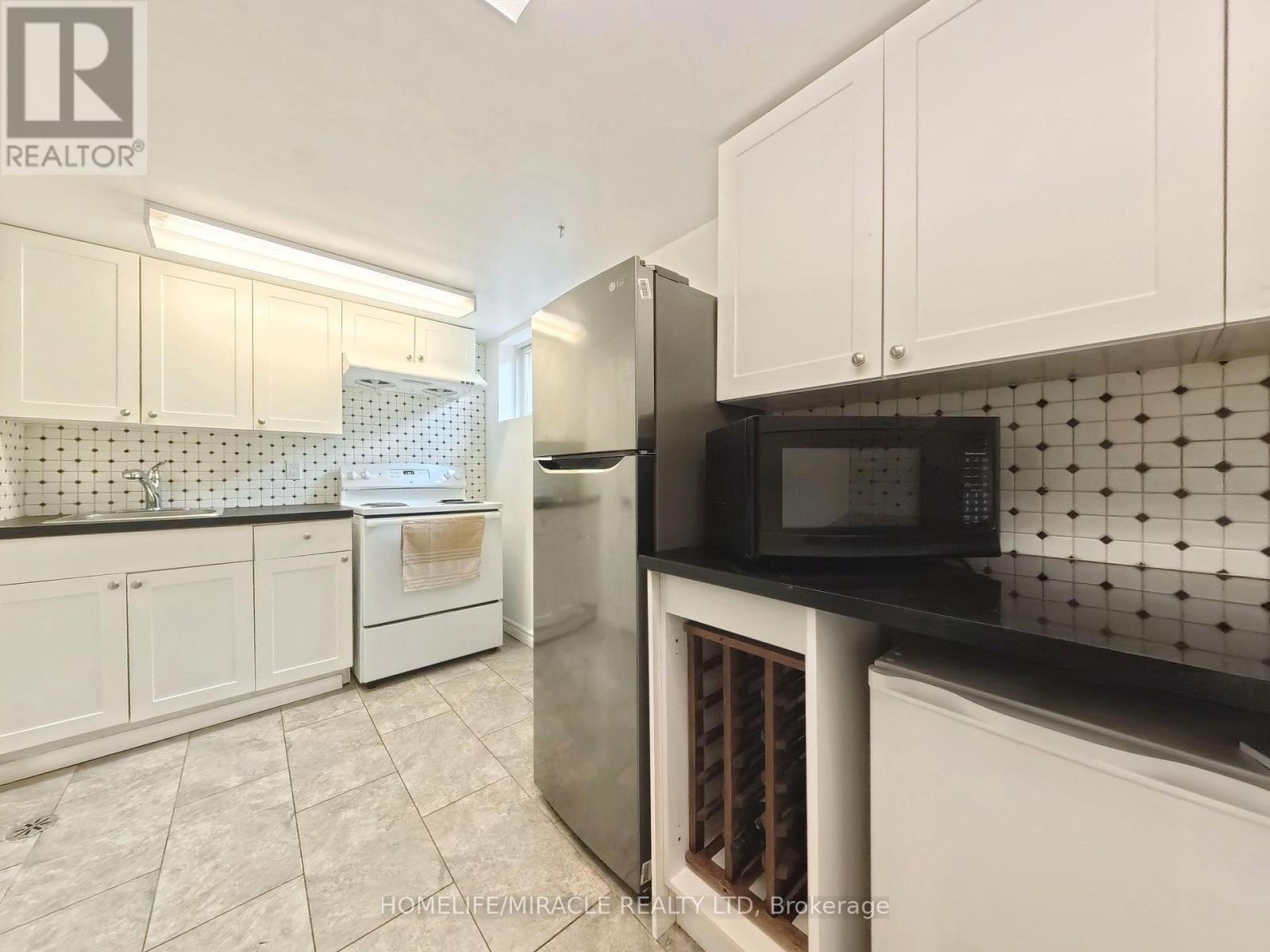 380 Grangewood Drive, Waterloo, ON