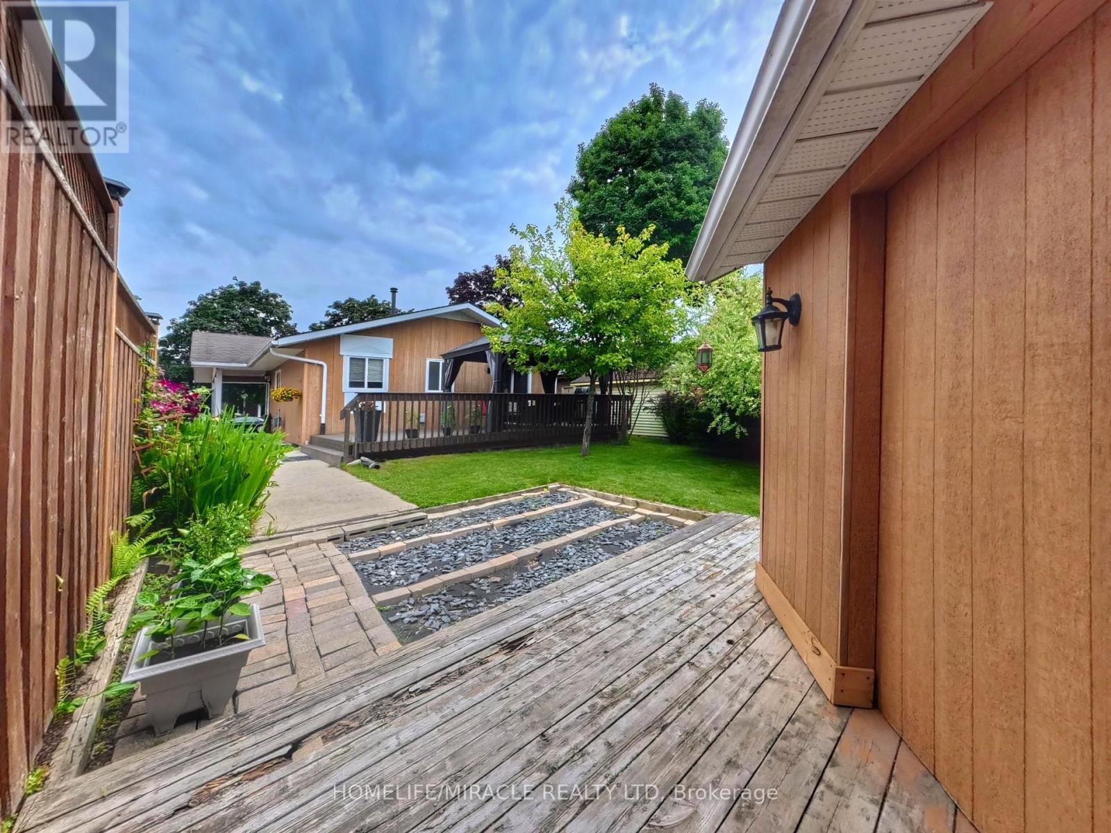 380 Grangewood Drive, Waterloo, ON