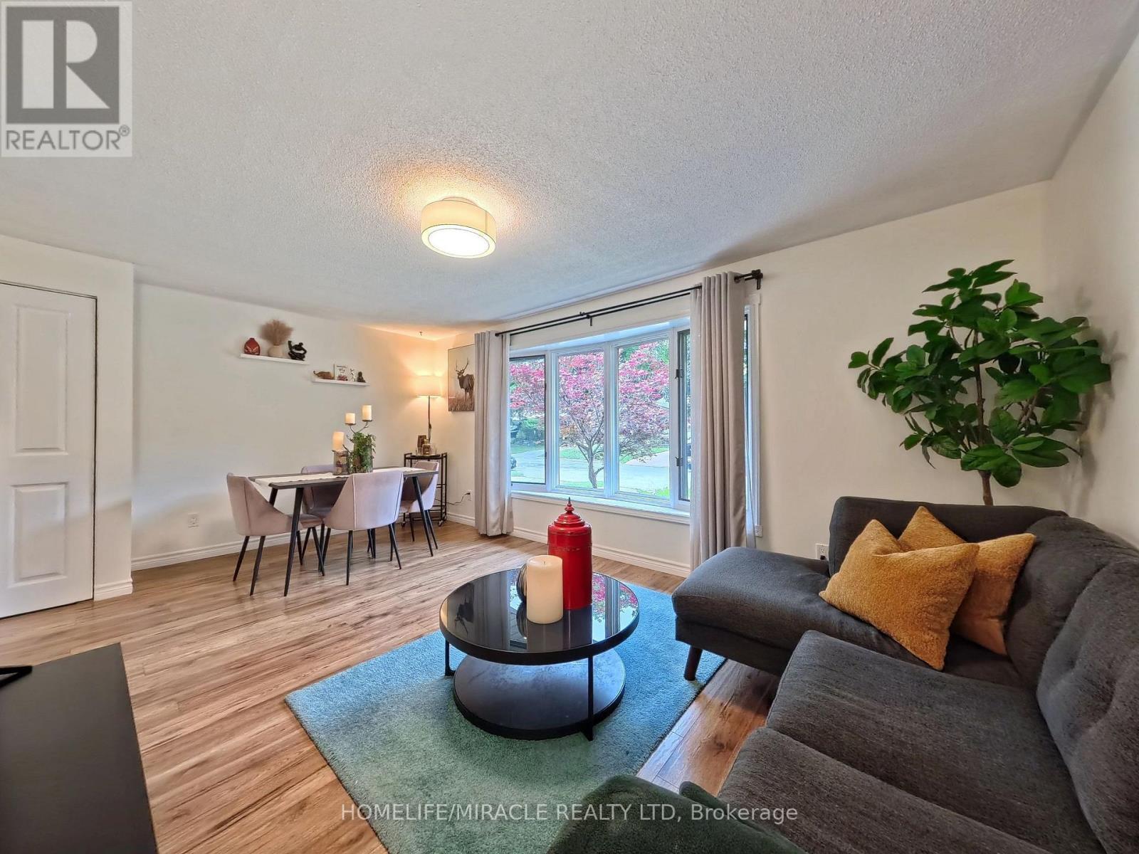 380 Grangewood Drive, Waterloo, ON