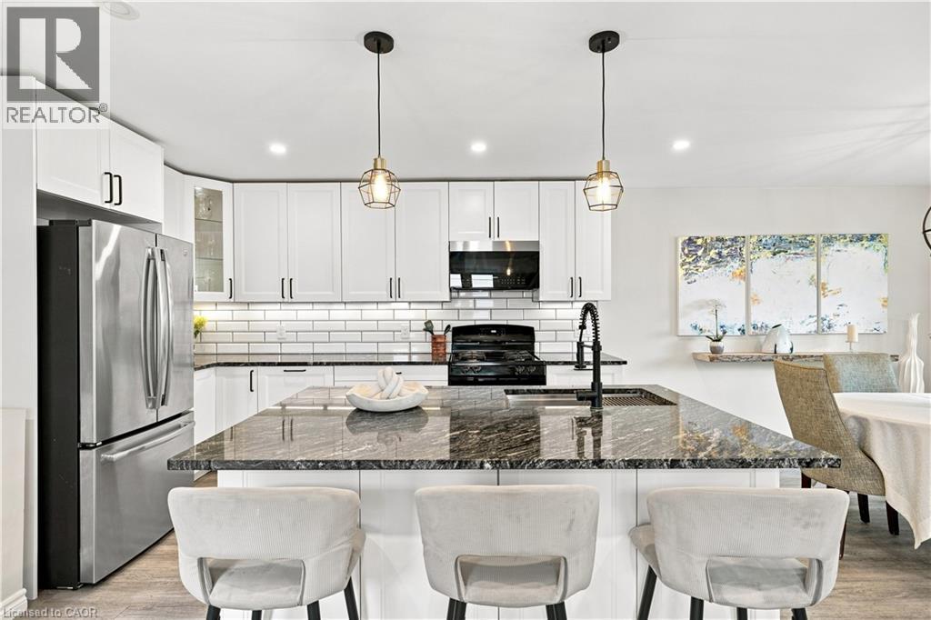 447 Drummerhill Crescent, Waterloo, ON