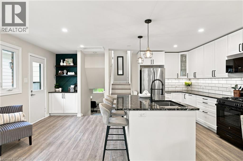 447 Drummerhill Crescent, Waterloo, ON