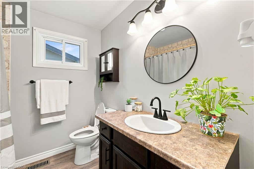 447 Drummerhill Crescent, Waterloo, ON