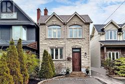 183 BLANTYRE AVENUE Toronto, ON M1N 2R6