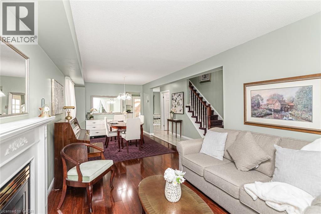 10 Richview Drive, Hamilton, ON