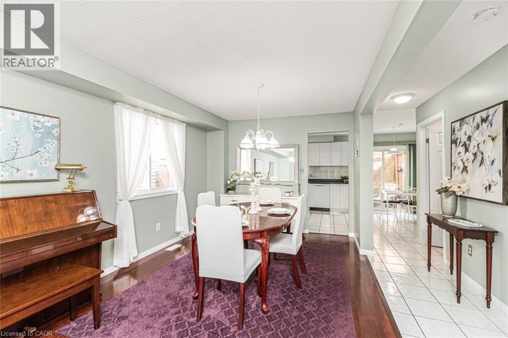 10 Richview Drive, Hamilton, ON