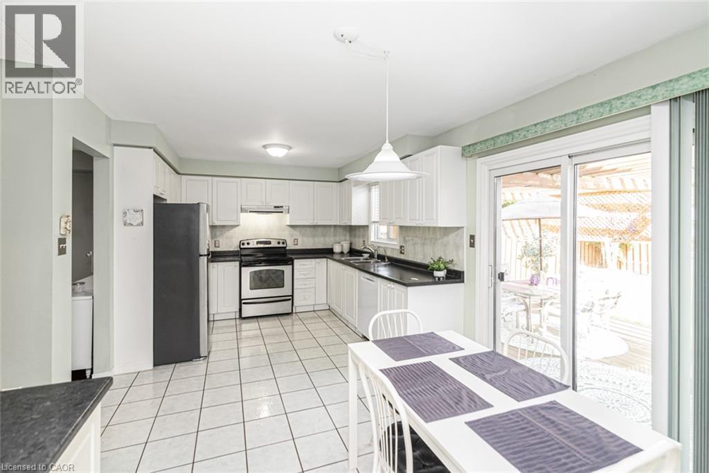 10 Richview Drive, Hamilton, ON