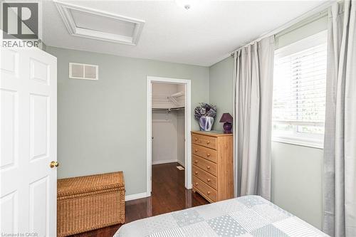 10 Richview Drive, Hamilton, ON 