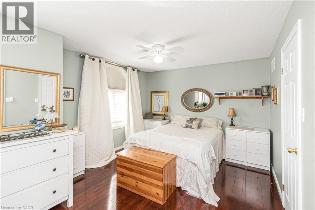 10 Richview Drive, Hamilton, ON