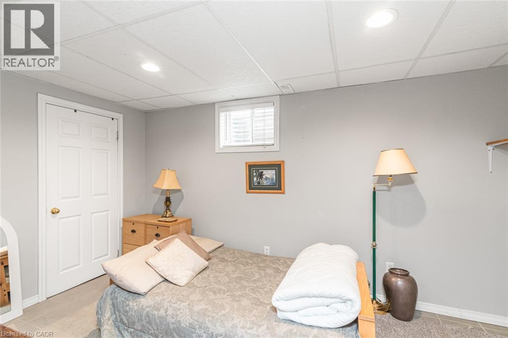 10 Richview Drive, Hamilton, ON