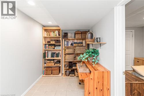 10 Richview Drive, Hamilton, ON 